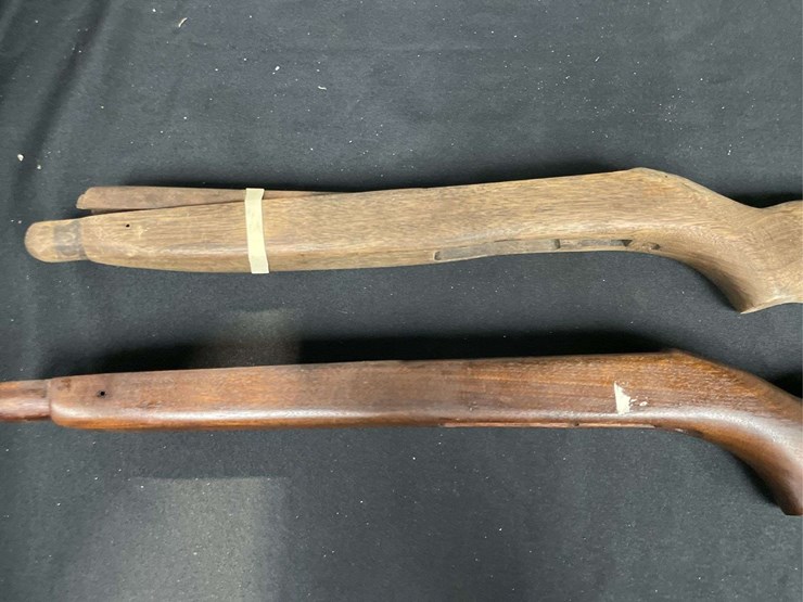 (2)-us-ww2-m1-carbine-stocks-image-5