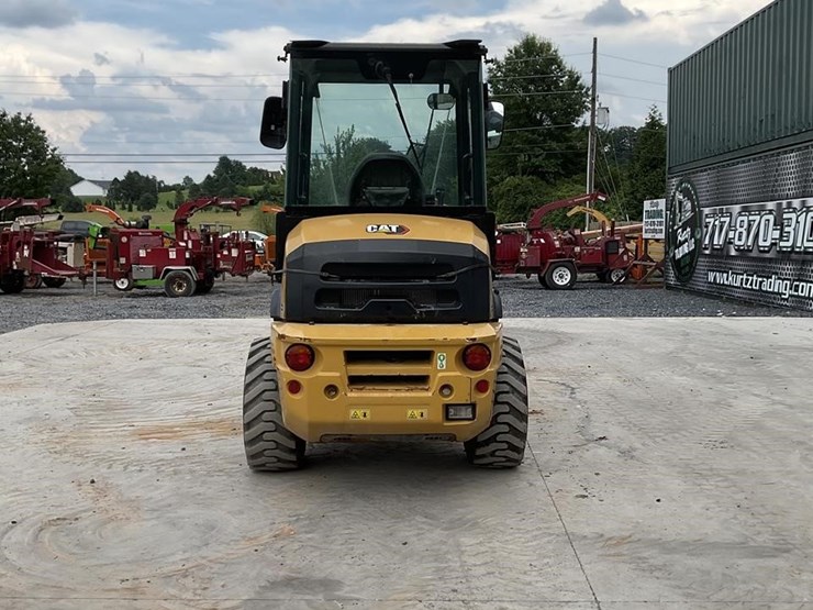 2021-caterpillar-903d-image-3