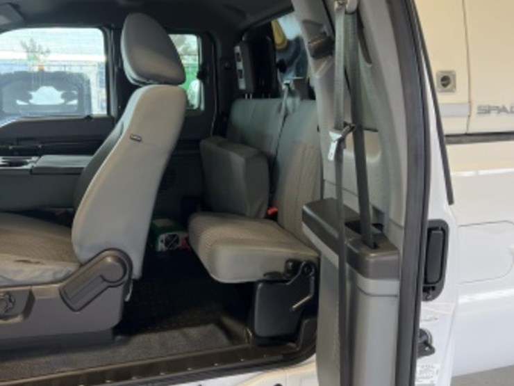 2014-ford-f250-image-25