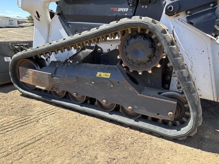 2021-bobcat-t76-image-15