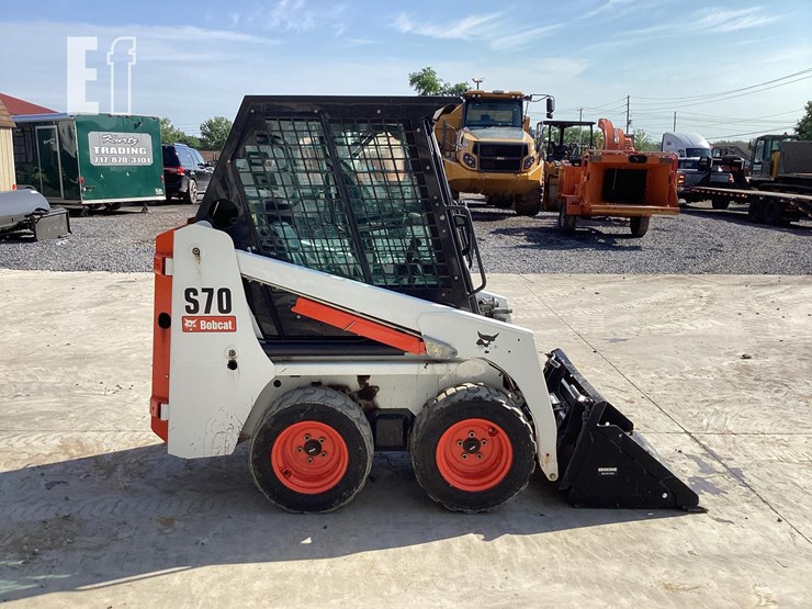 2014-bobcat-s70-image-5