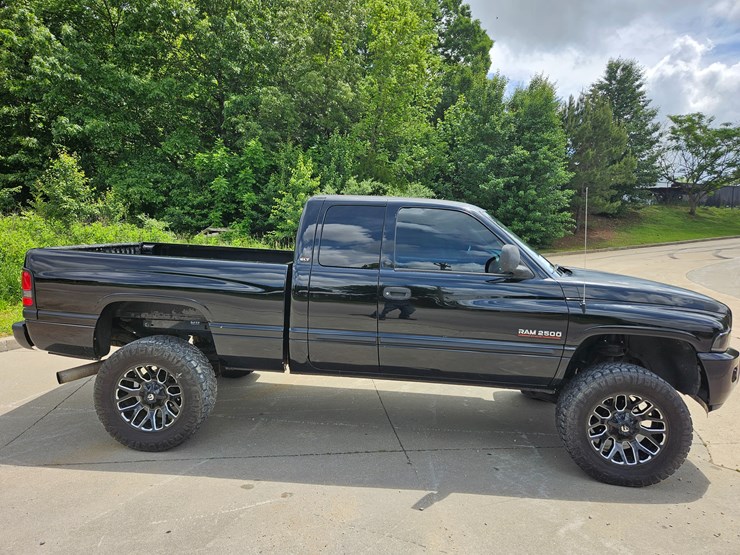 #18968-•-2002-dodge-ram-pickup-truck-image-36