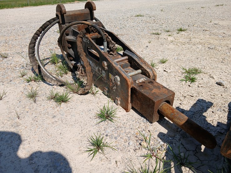 #20720-•-striker-hydraulic-hammer-excavator-attachment-image-7