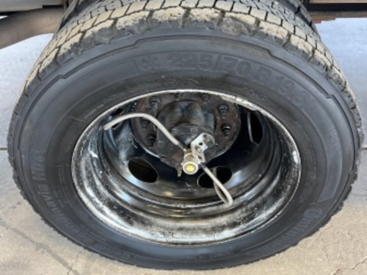 2013-ford-f550-image-7
