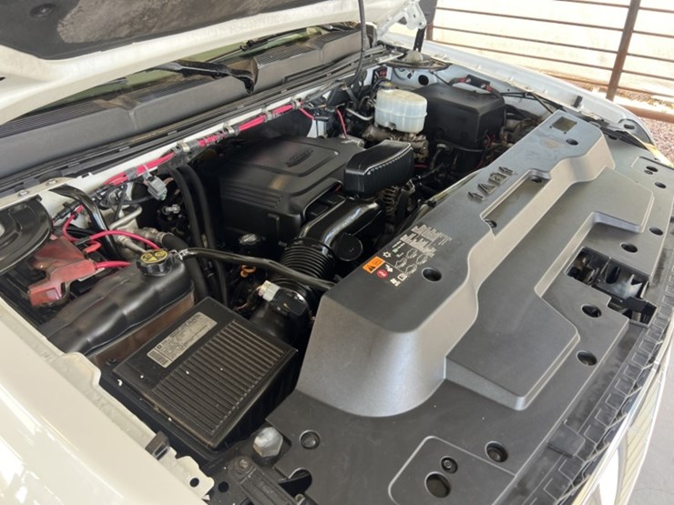 2012-chevrolet-silverado-3500hd-image-19