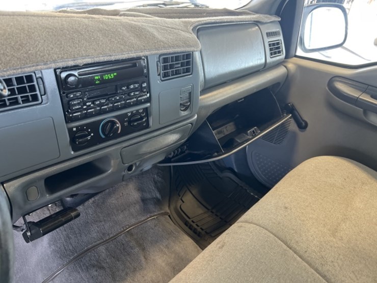 2003-ford-f250-image-19