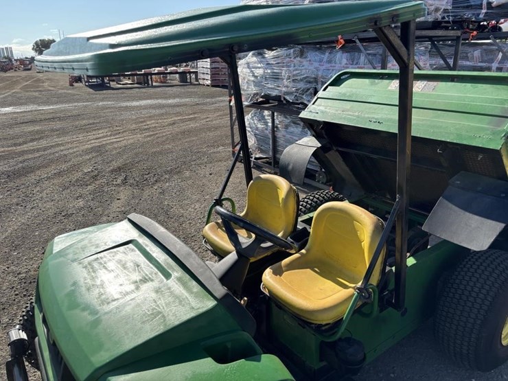 2012-john-deere-gator-image-9