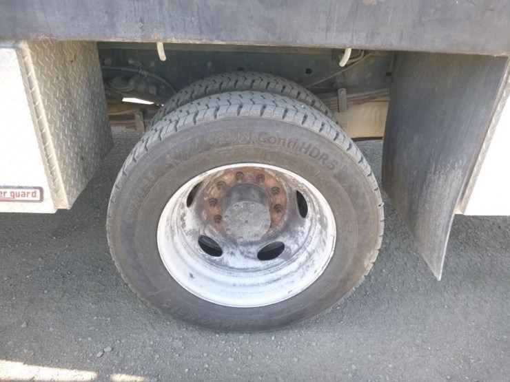 2016-ford-f550-image-19
