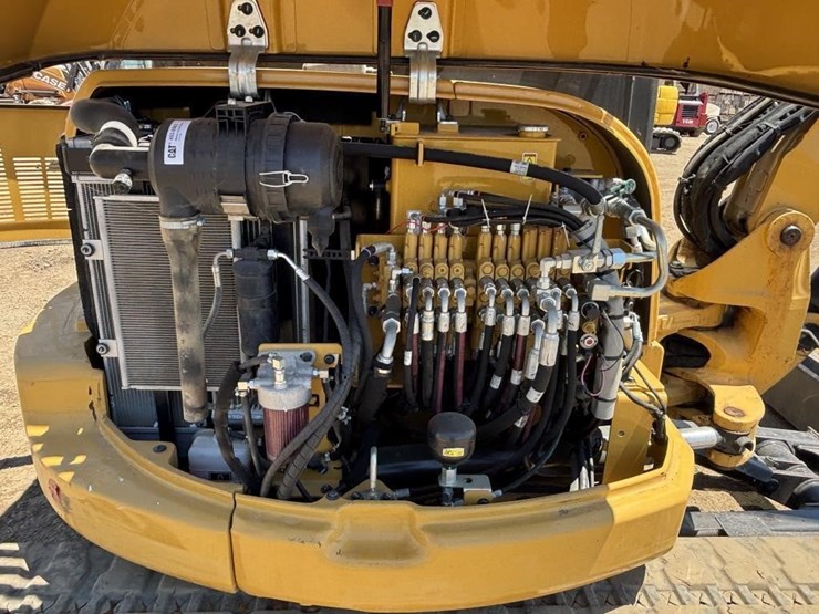 2018-caterpillar-305e2-hydraulic-excavator-image-41