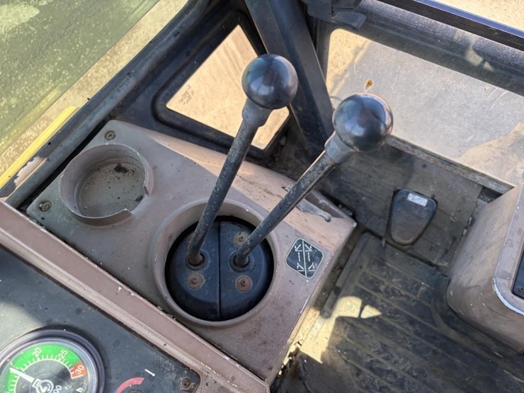 1995-deere-710d-image-41