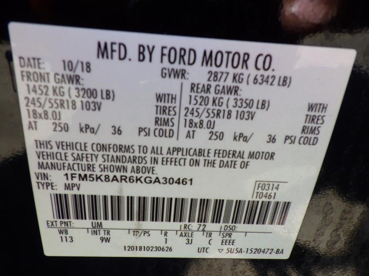 2019-ford-explorer-image-17