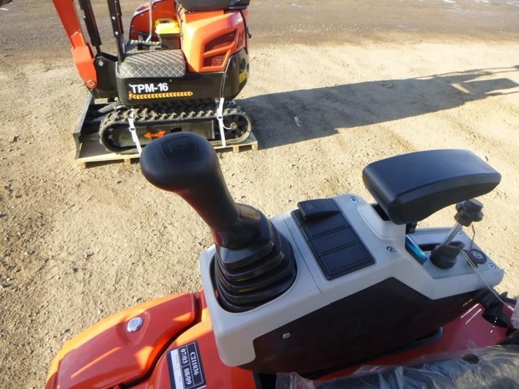2025-tpm-16-hydraulic-excavator-image-23