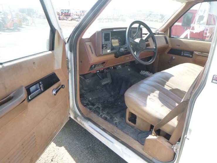 1991-gmc-3500-image-16