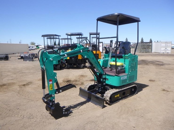2025-cfg-h15r-hydraulic-excavator-image-1