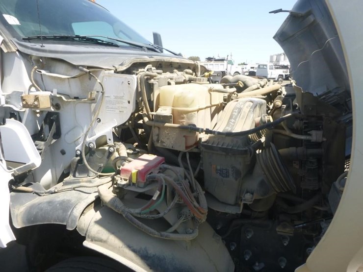2019-ford-f650-image-21