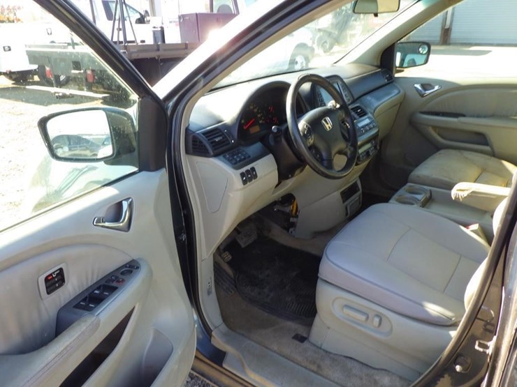 2006-honda-odyssey-image-5