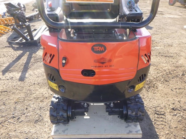 2025-tpm-16-hydraulic-excavator-image-18