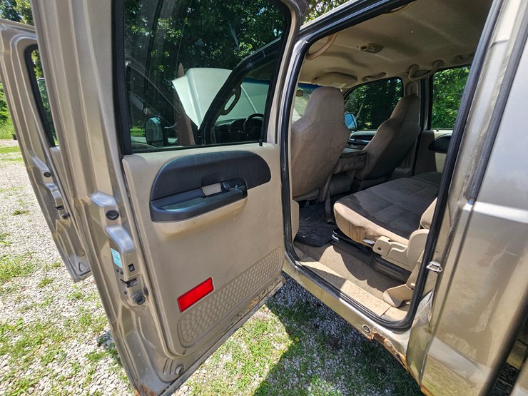 2006-ford-f350-image-45