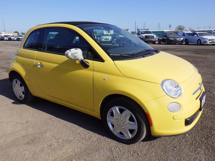 2012-fiat-500-image-2