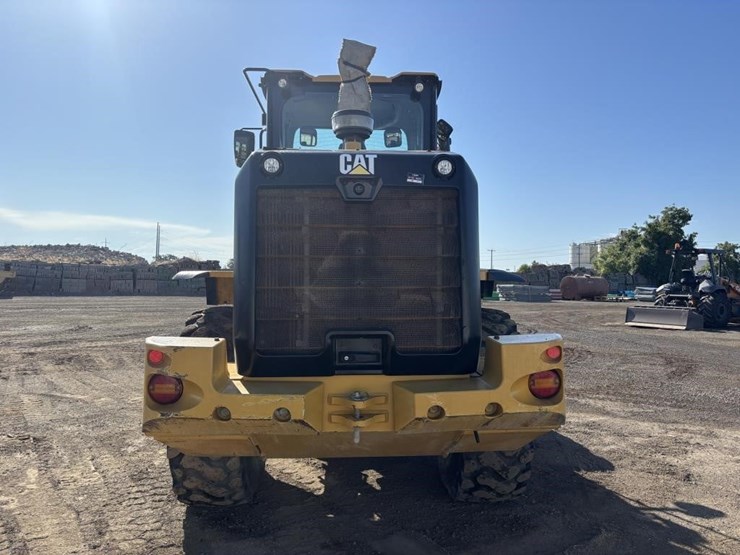 2019-caterpillar-930m-image-8