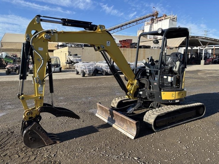2020-yanmar-vi035-hydraulic-excavator-image-1