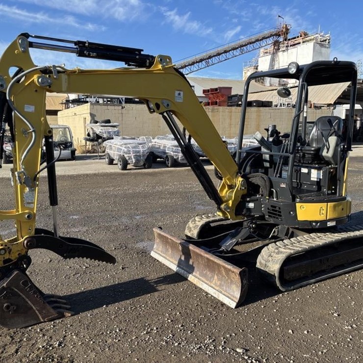 2020 Yanmar Vi035 Hydraulic Excavator