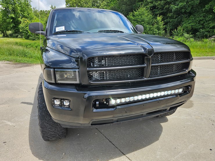 #18968-•-2002-dodge-ram-pickup-truck-image-46