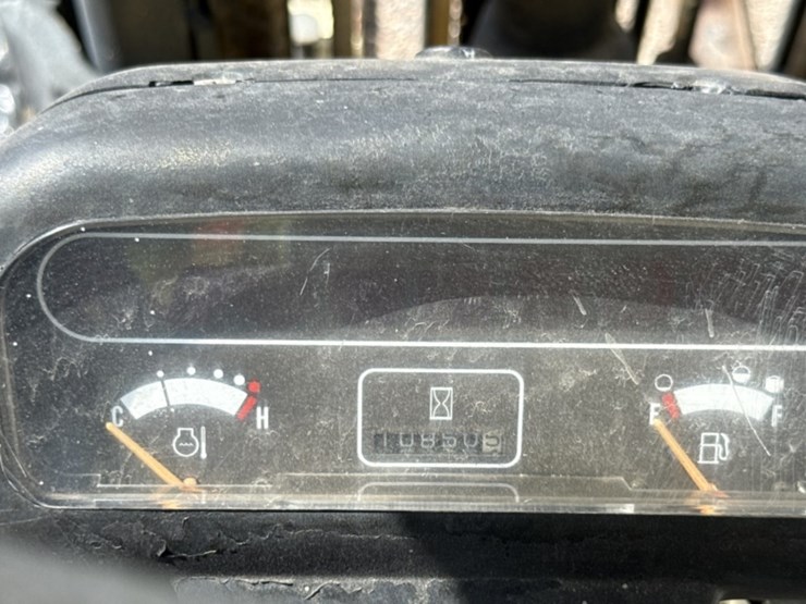 caterpillar-gc25-image-20