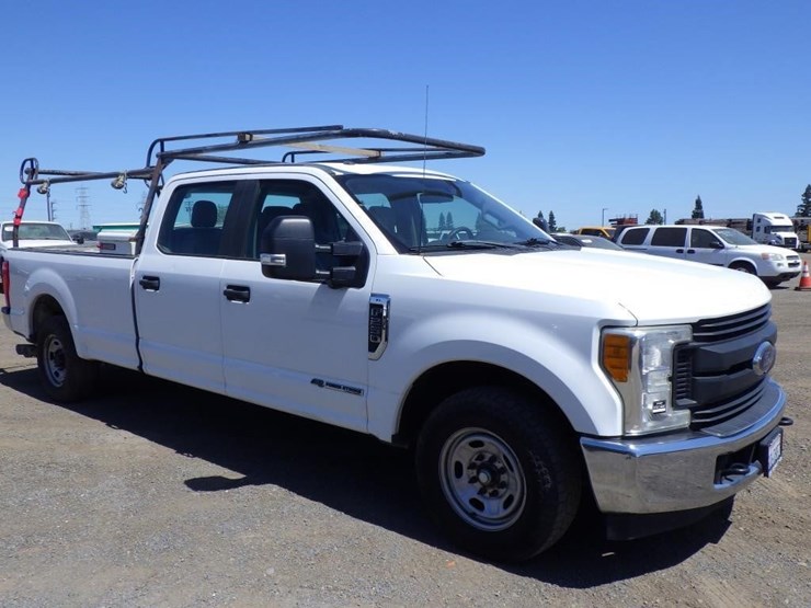 2017-ford-f250-image-2