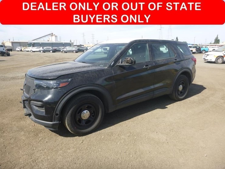 2020-ford-explorer-image-1