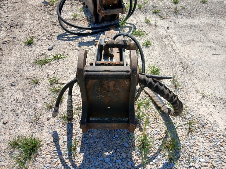 #20720-•-striker-hydraulic-hammer-excavator-attachment-image-4