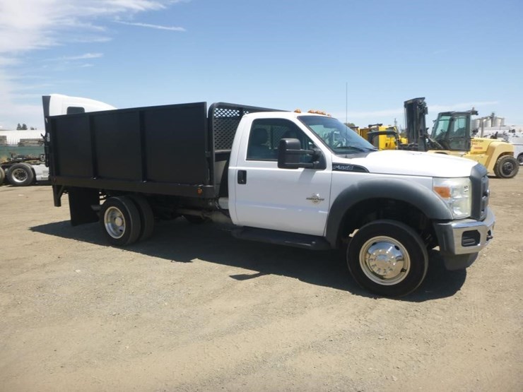 2012-ford-f550-image-2