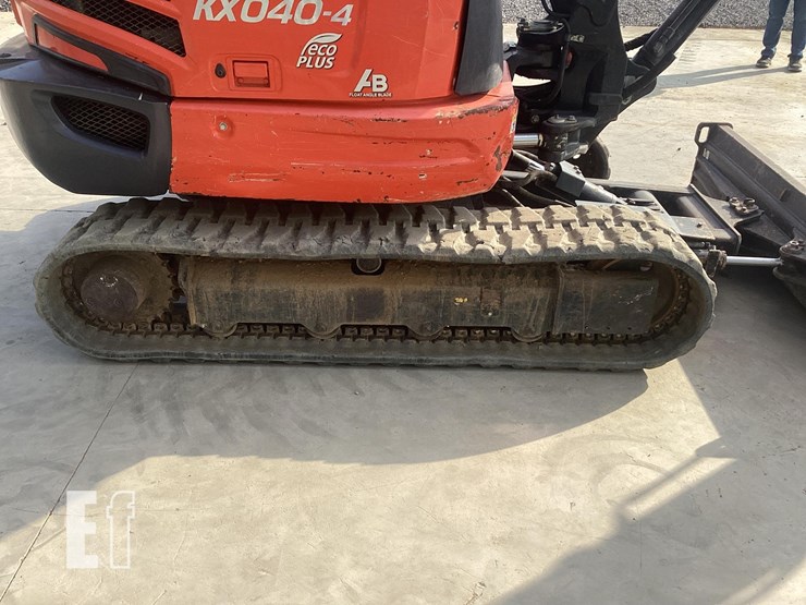 2022-kubota-kx040-4-image-10