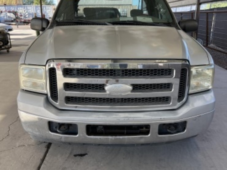2005-ford-f250-image-3
