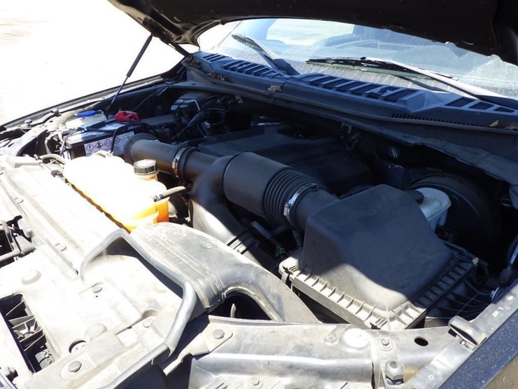 2017-ford-f150-image-11