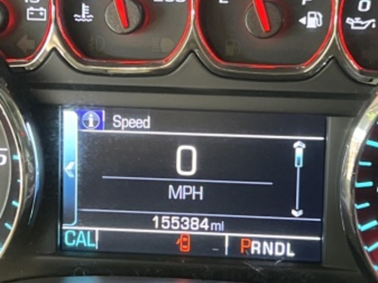 2018-chevrolet-tahoe-image-16