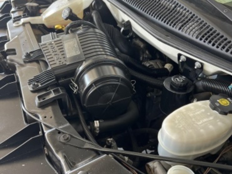 2012-chevrolet-express-1500-image-16