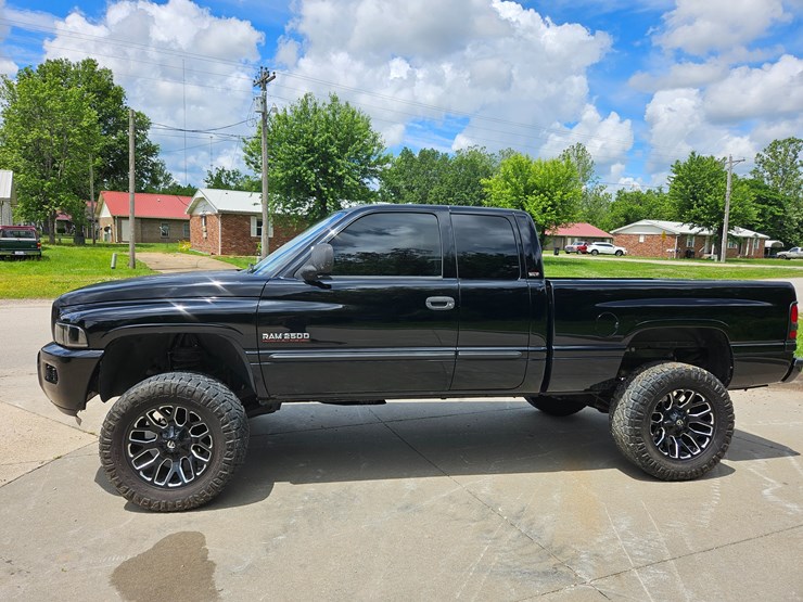 #18968-•-2002-dodge-ram-pickup-truck-image-7