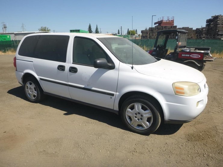 2008-chevrolet-uplander-image-3