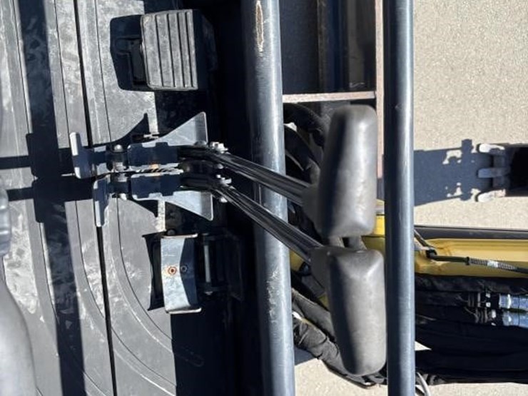 2020-yanmar-vi035-hydraulic-excavator-image-27