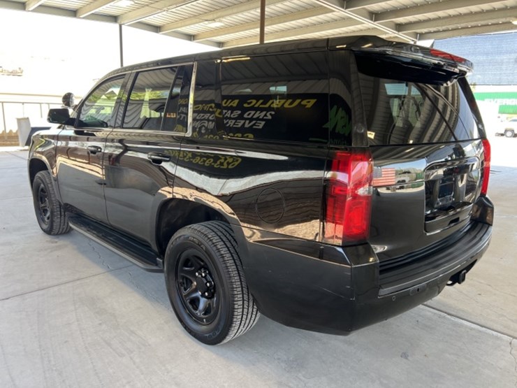 2018-chevrolet-tahoe-image-5