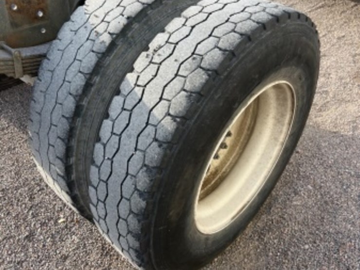 2015-ford-f750-image-11