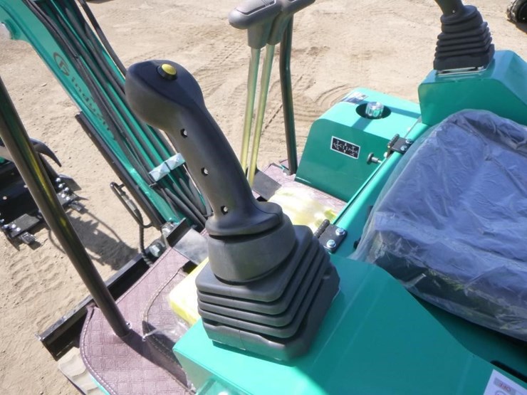 2025-cfg-h15r-hydraulic-excavator-image-21