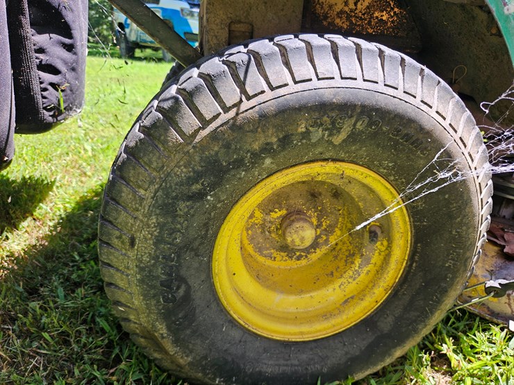 john-deere-l111-image-35