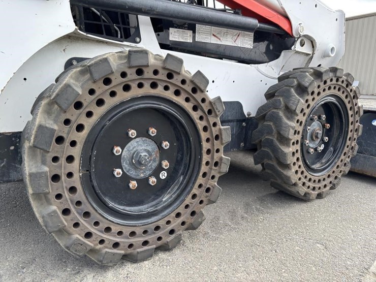 2018-bobcat-s550-image-16