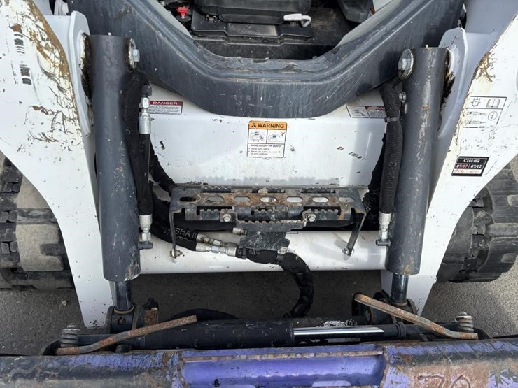 2019-bobcat-t590-image-12