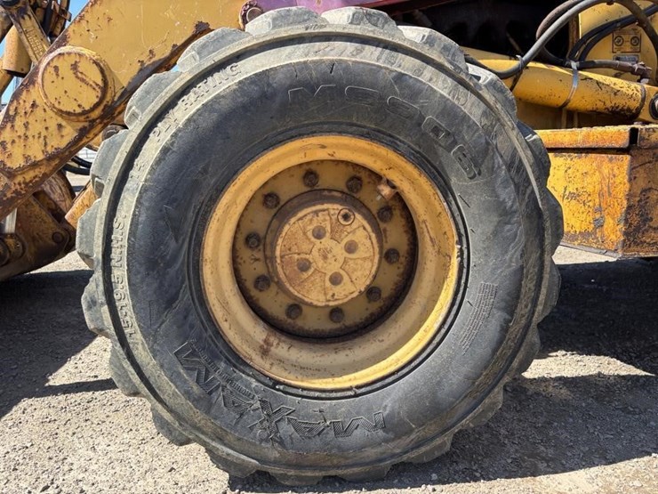 1995-deere-710d-image-25