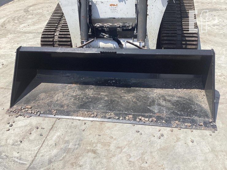 2020-bobcat-t870-image-11