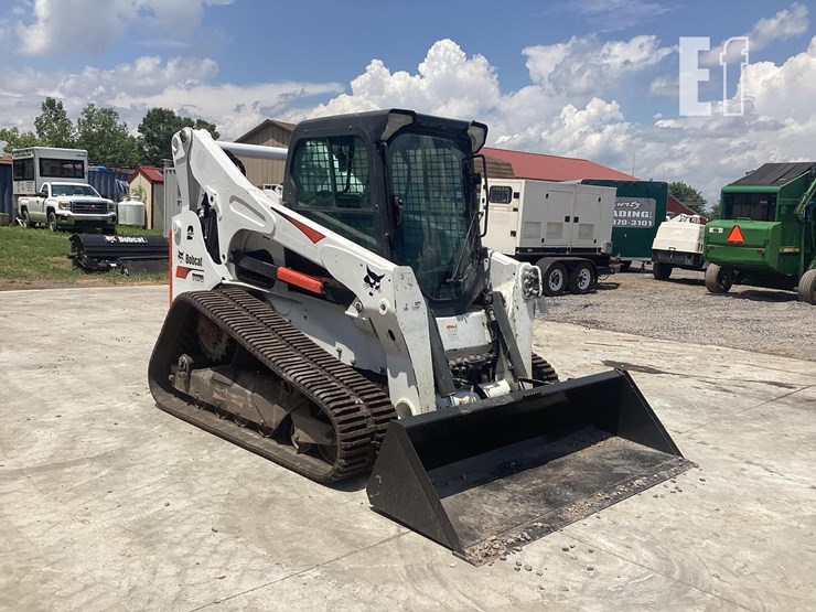 2020-bobcat-t870-image-8