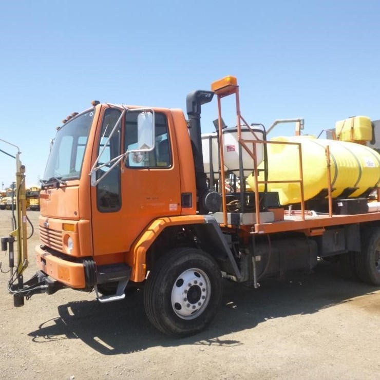 2000 FREIGHTLINER FC70
